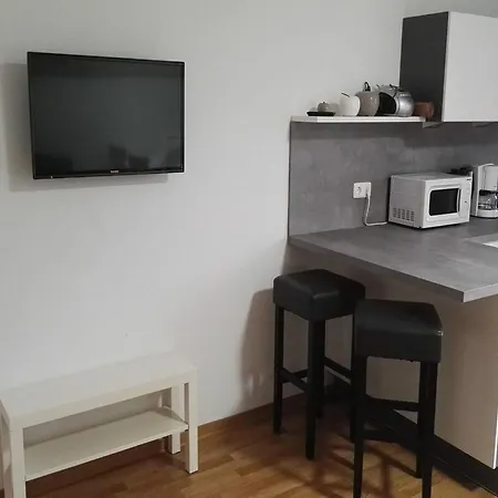 Haus Meeresbrise Wohn- Nr- 3 Mit Balkon By Interhome * Büsum